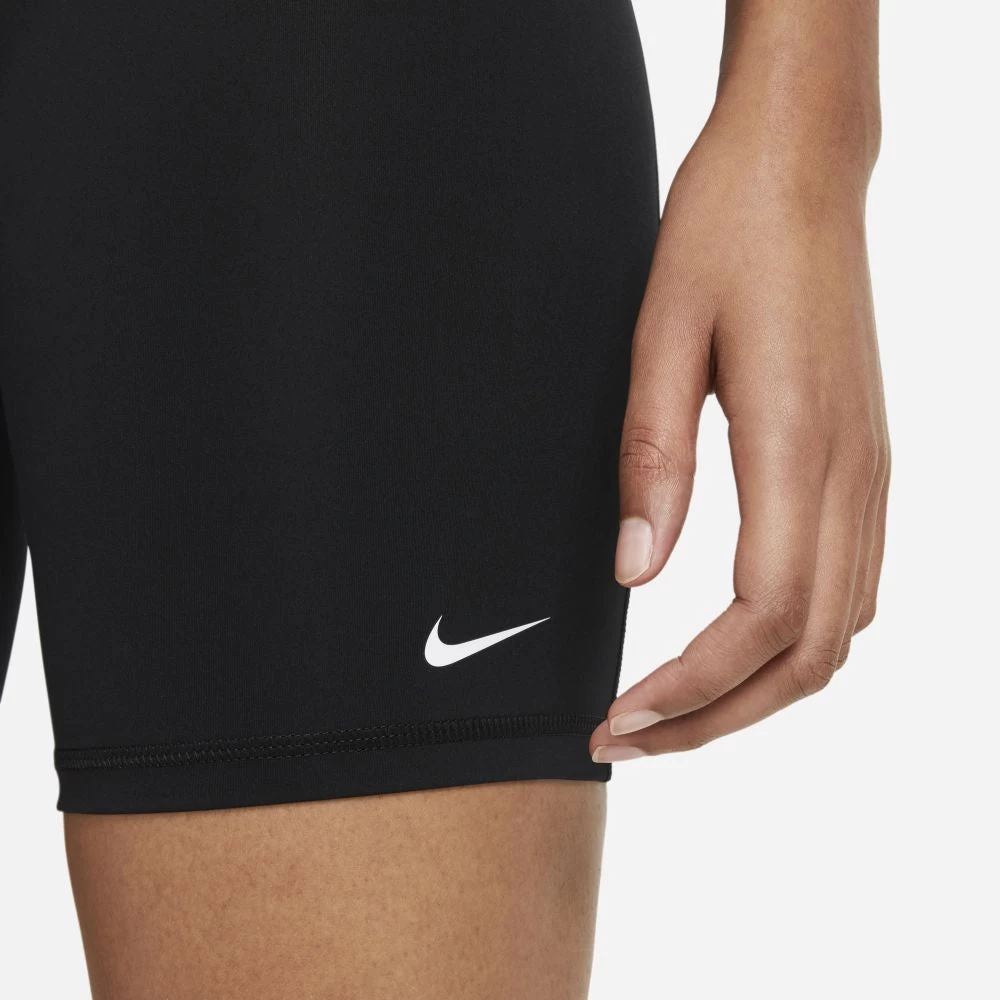 Nike Pro 365 Women's Shorts - Image 2
